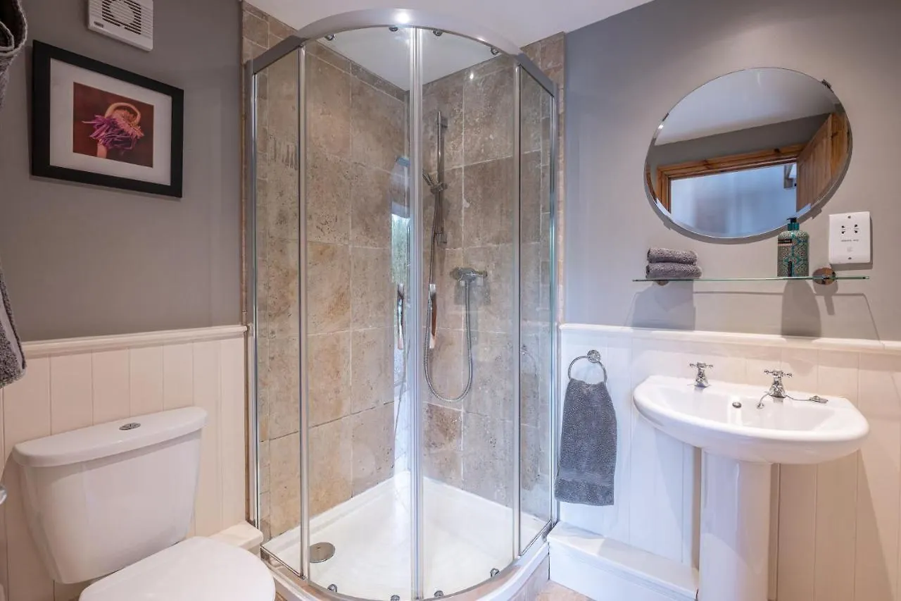 Waterside Cottage Harrogate