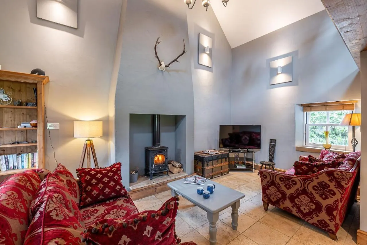 Waterside Cottage Harrogate 0*,  United Kingdom